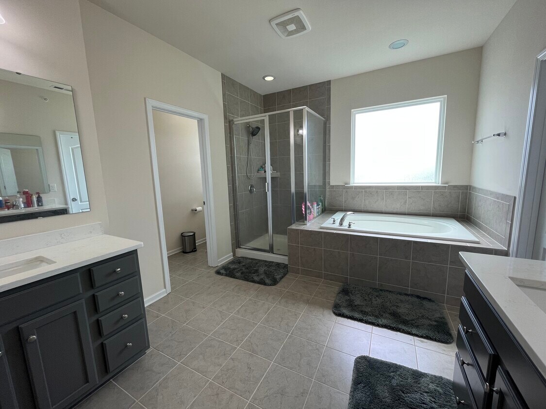 975 Old Trace Rd NW, Concord, NC 28027 House for Rent in Concord, NC