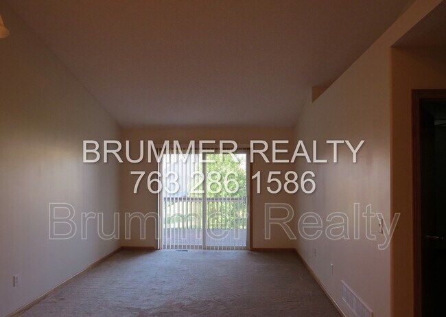 Building Photo - 5584 154th Ln NW