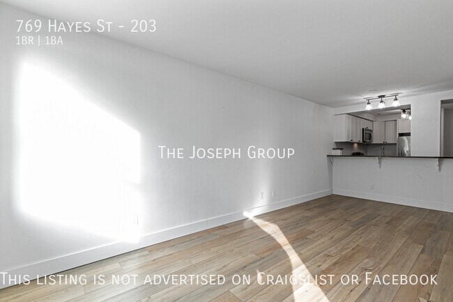 Building Photo - Beautiful 1 bed/1ba East Queen Anne gem