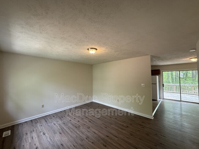 Building Photo - 12909 Dubin Dr