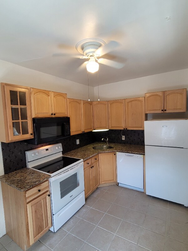 61 E Goepp St Unit front, Bethlehem, PA 18018 Room for Rent in