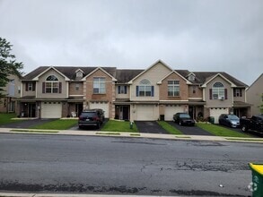 Building Photo - 368 Channing Dr