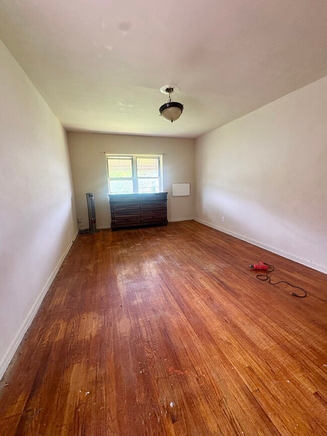 Foto del edificio - 330 E 92nd St