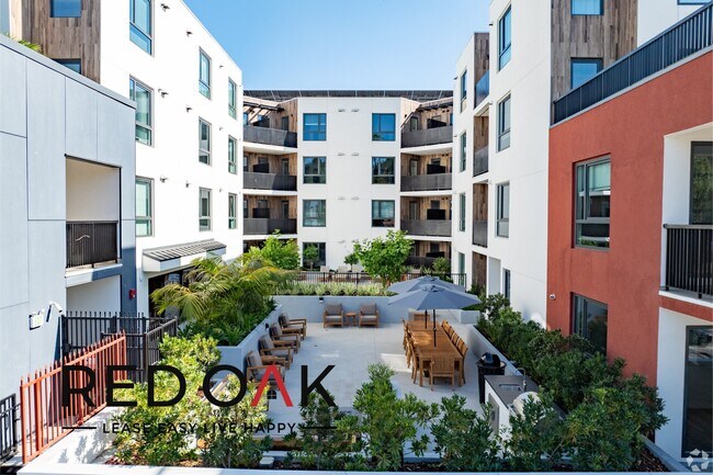 Foto del edificio - Beautiful Studio with a Spacious Open Floo...