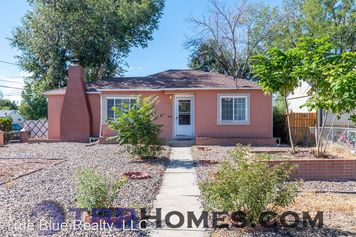 Primary Photo - 4 br, 2 bath House - 1301 Beeler St