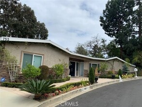 Building Photo - 753 Claymont Dr