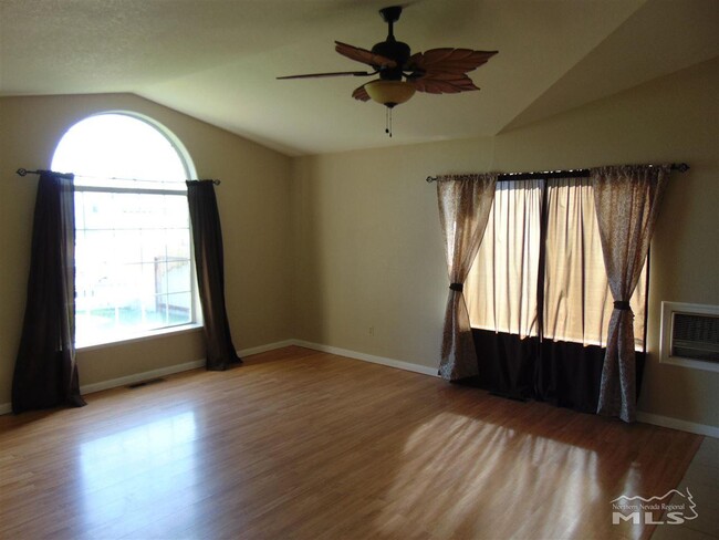 Building Photo - 804 Bluerock Rd
