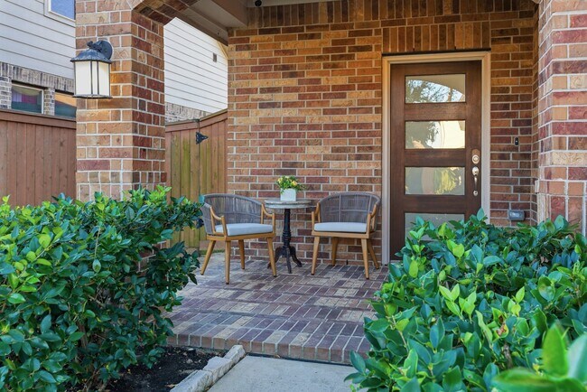 Foto del edificio - 23223 Teton Glen Ln