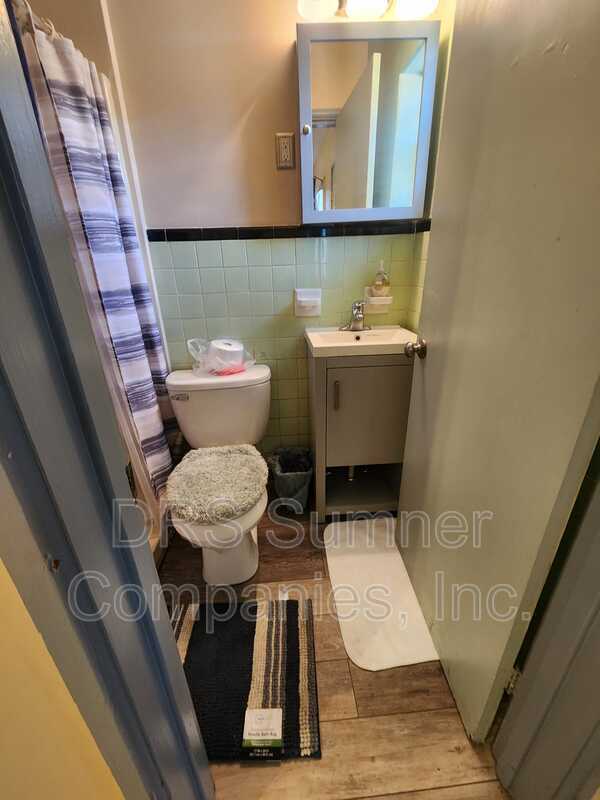 Foto del edificio - 10900 Mason Rd NE