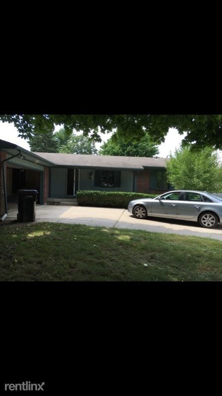 Primary Photo - 3 br, 1.5 bath House - 3681 Aaron Ave SW