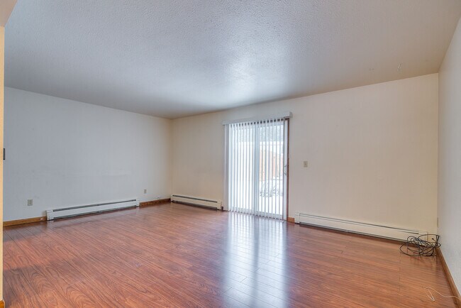 Building Photo - 9230 Lee Smith Dr