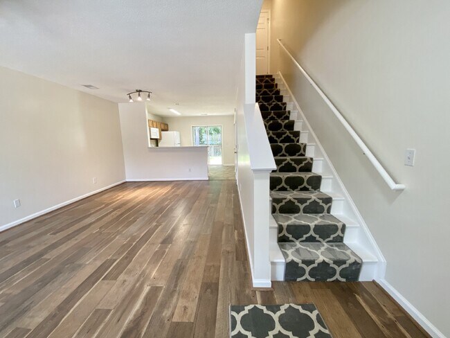 Building Photo - Recently Updated Two Bedroom Townhome loca...