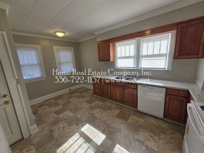 Foto del edificio - 4007 Indiana Ave