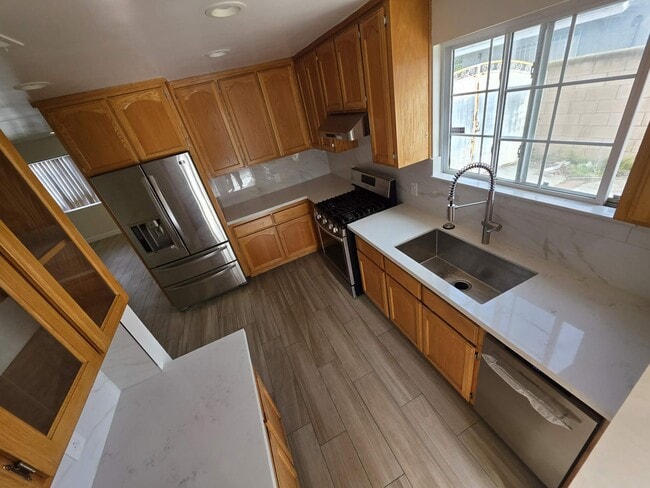 Foto del edificio - 12671 Hazel Ave