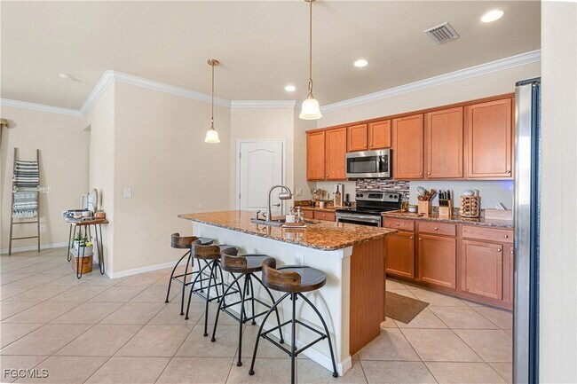 Building Photo - 11656 Eros Rd