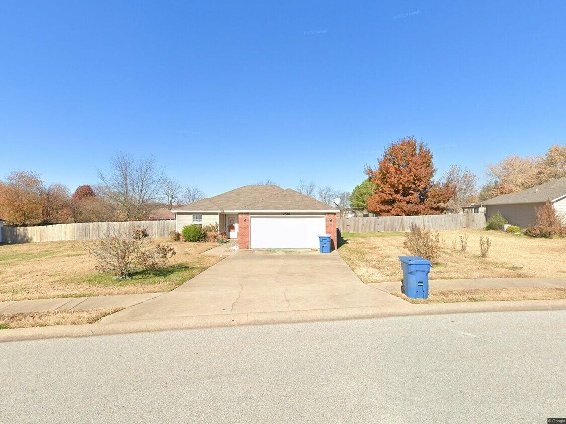 3 BEDROOM 2 FULL BATH HOME LOCATED IN PEA House Rental in Pea