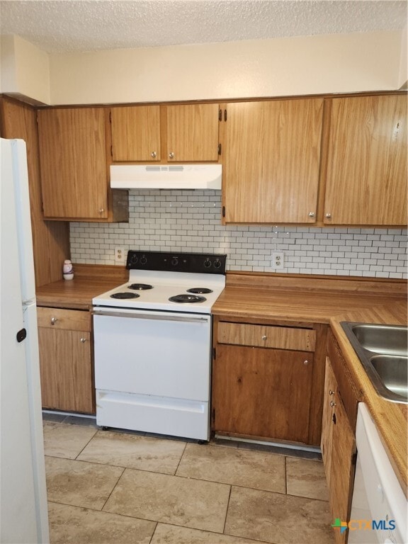 Building Photo - 904 Ticonderoga Dr