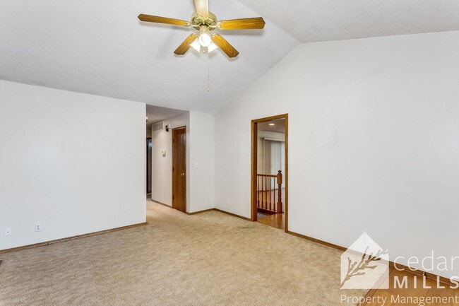 Foto del edificio - 3 Bed 3 Bath at Douglas and Maize!