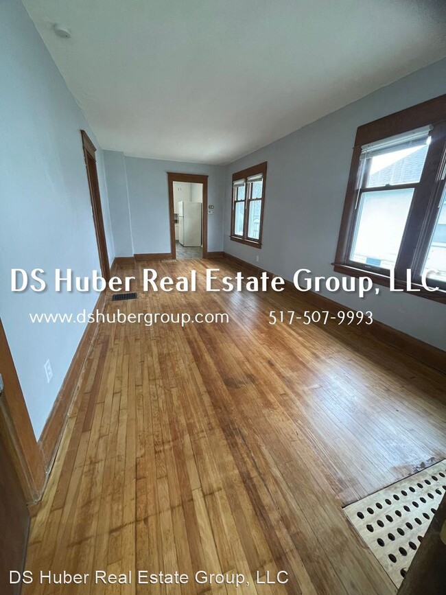 Building Photo - 2 br, 1 bath House - 2212 Beal Ave.