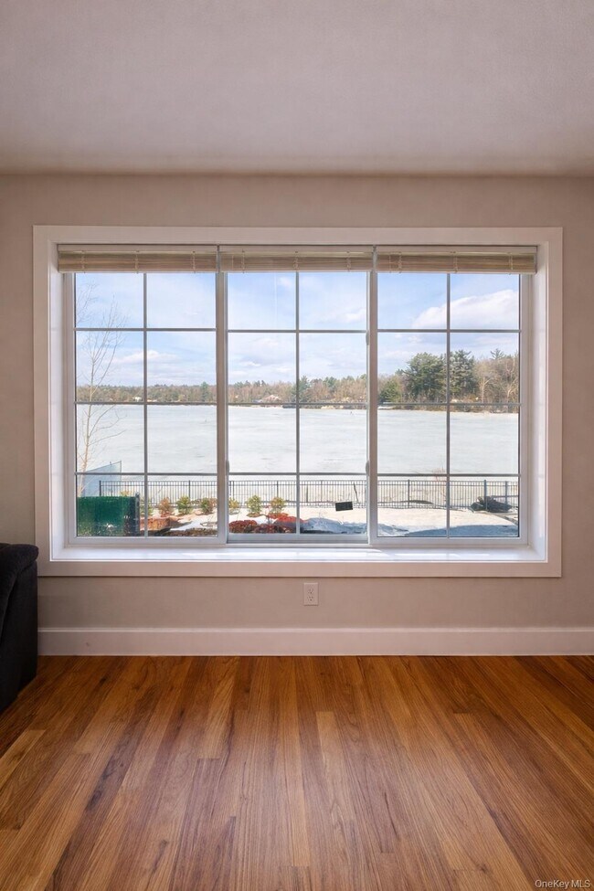 Foto del edificio - 1140 NY-52