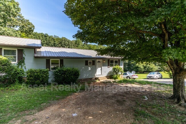 Foto del edificio - 221 Pattie Gap Rd
