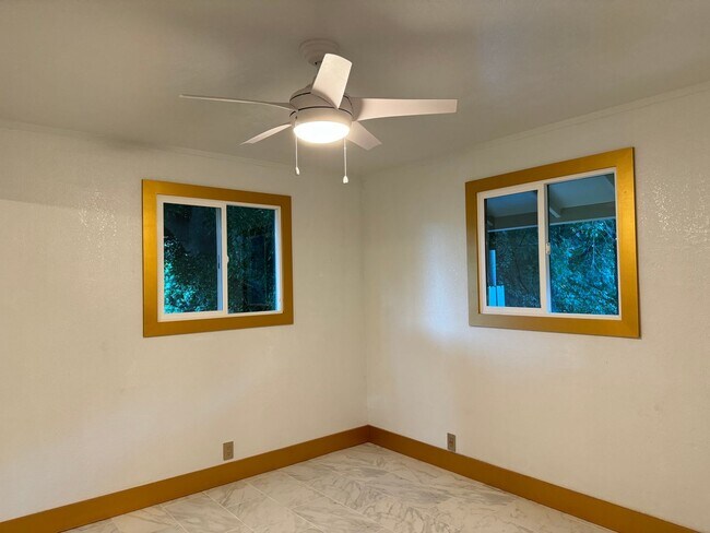 Foto del edificio - Newly Renovated 2 Bedroom / 1 Bathroom Cottage for Rent in Makawao!
