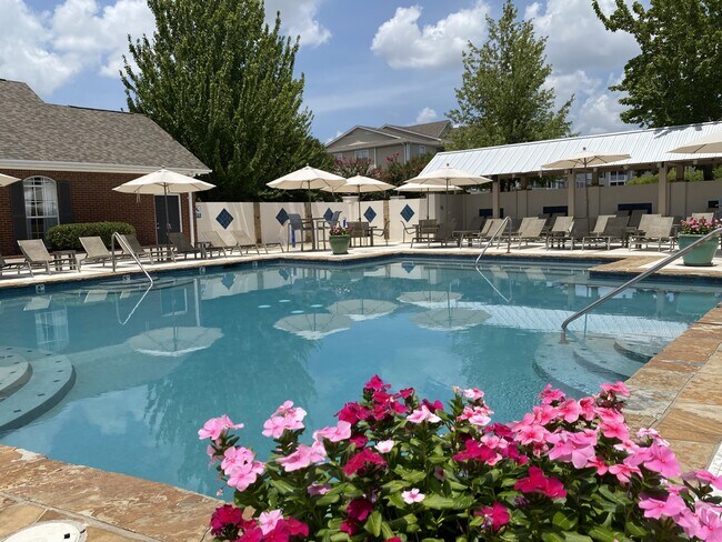 Foto del edificio - Summit of Shreveport Apartment Homes