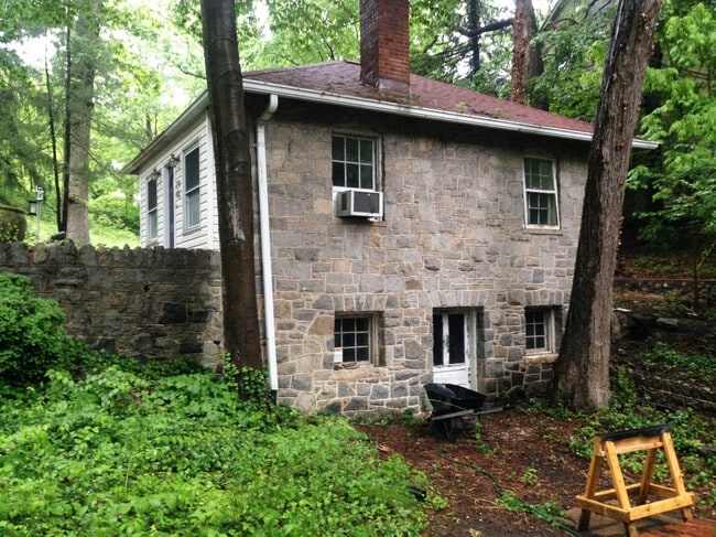 Rear of Cottage - 2948 Albemarle St NW