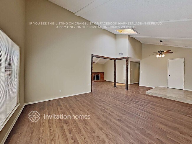Foto del edificio - 2725 Greenleaf Ave