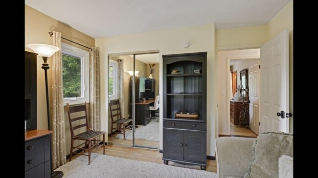 Building Photo - 8017 33rd Pl N