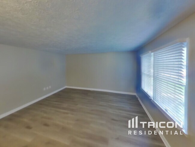 Foto del edificio - 1650 Elkwood Ct