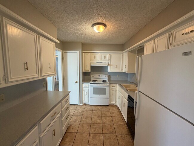 Foto del edificio - Home Located In Shadow Hills & Frenship School District!