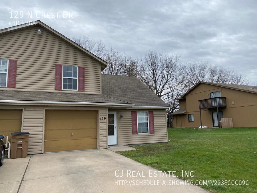 129 N Crest Dr, Raymore, MO 64083 House Rental in Raymore, MO