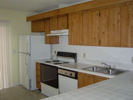 Building Photo - 4630 Orleans Ct