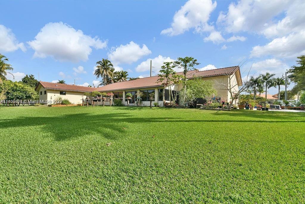 Primary Photo - 5425 SW 190th Ave