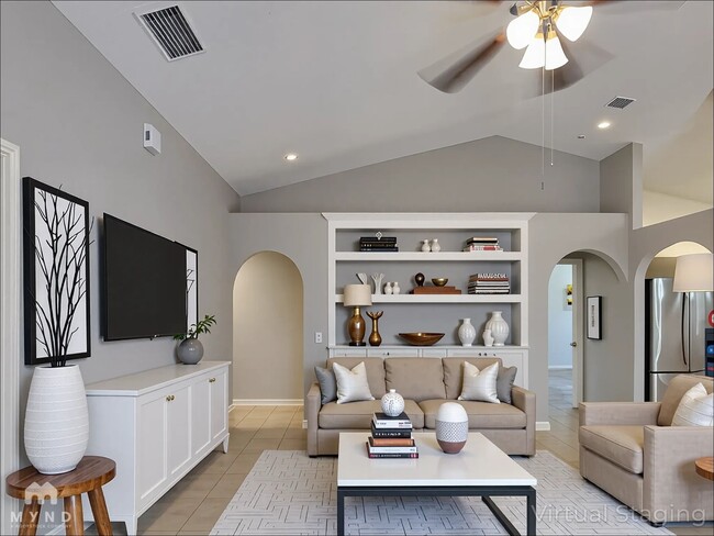 Building Photo - 6218 Calamari Pl