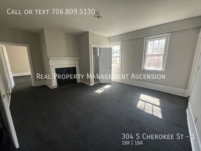 Foto del edificio - 304 S Cherokee St