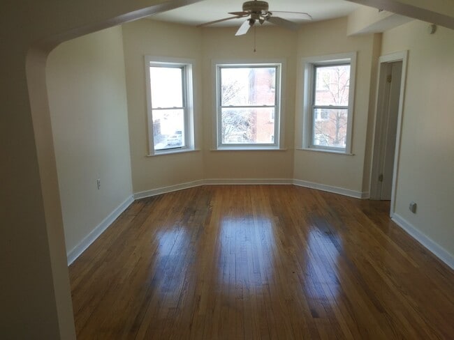 Building Photo - 11130 S Vernon Ave