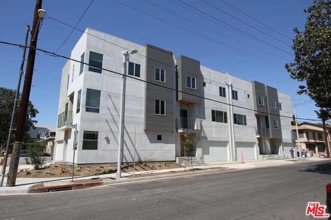 Foto del edificio - 11733 Missouri Ave