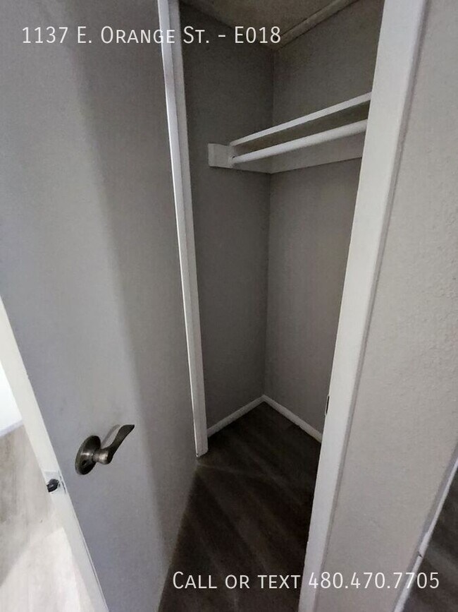 Foto del edificio - Fully renovated, 2 bedroom/2 bath unit ava...