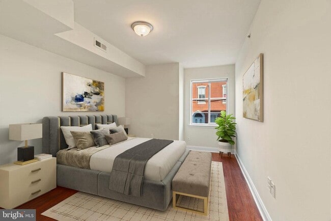 Foto del edificio - 1724 Master St