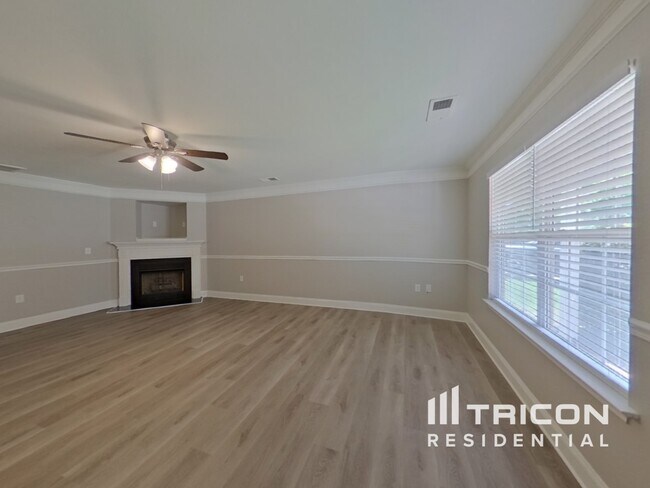 Foto del edificio - 5141 Grays Ridge Dr
