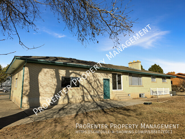 Foto del edificio - 1347 W 1800 N