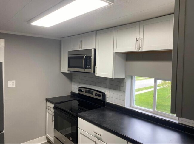 Foto del edificio - Elm/McDonald