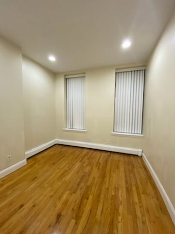 Large Front Bedroom #3 - 1727 Broadway