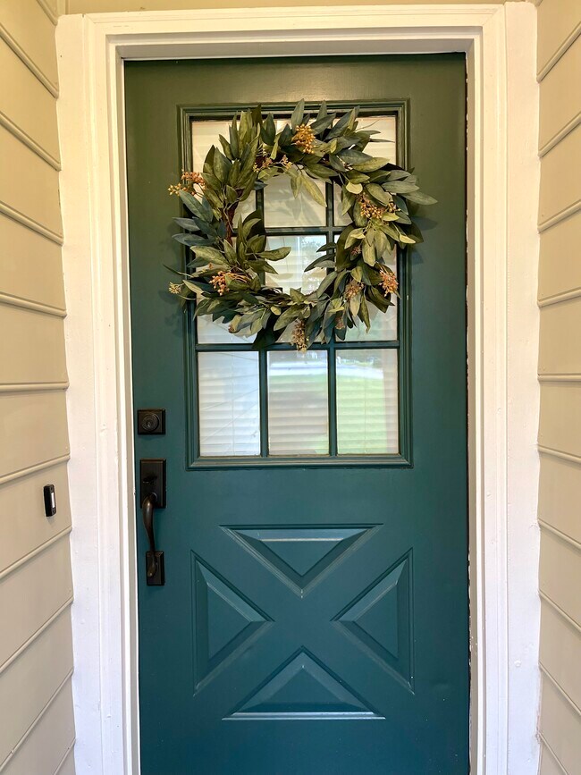 Foto del edificio - 717 Redwood Park