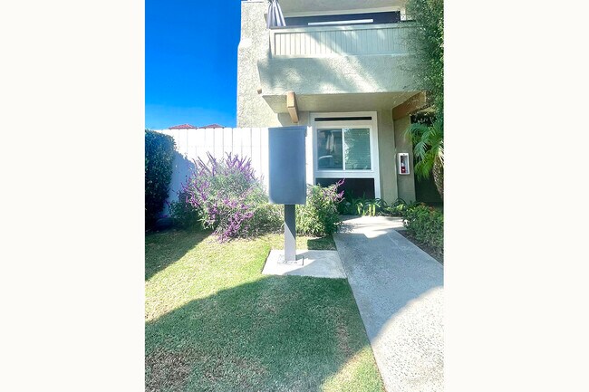 Foto del edificio - 321 12th St