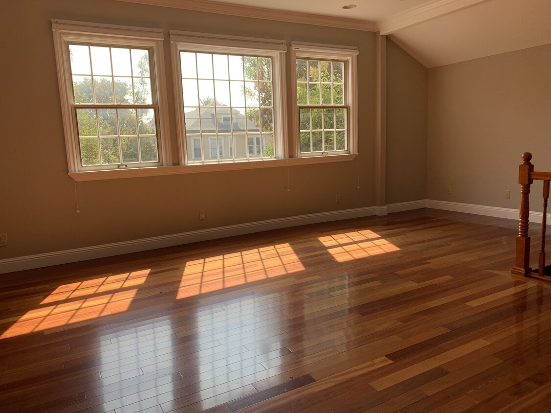 Primary Photo - 2117 Ashby Avenue, Unit 2119 Ashby Avenue