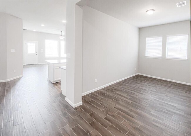 Foto del edificio - 2514 Chestnut Oak Cir