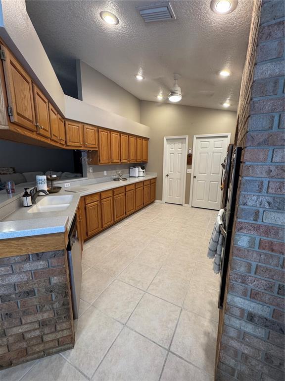 Foto del edificio - 7108 Bucks Ford Dr